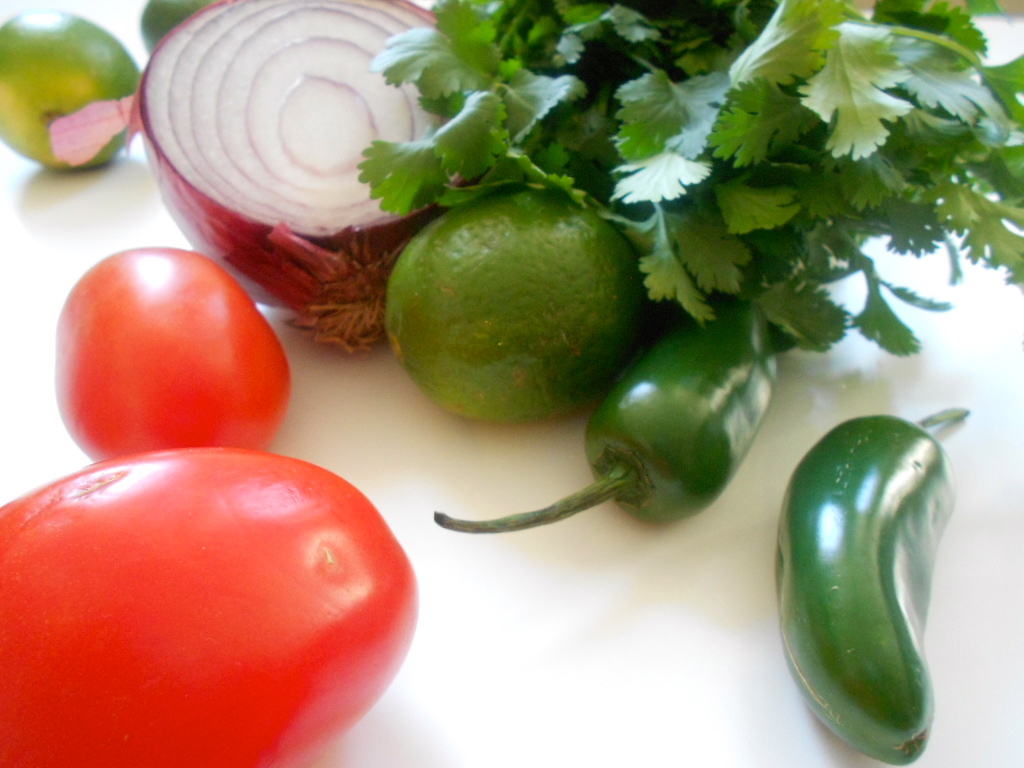 Pico de gallo … and a giveaway!